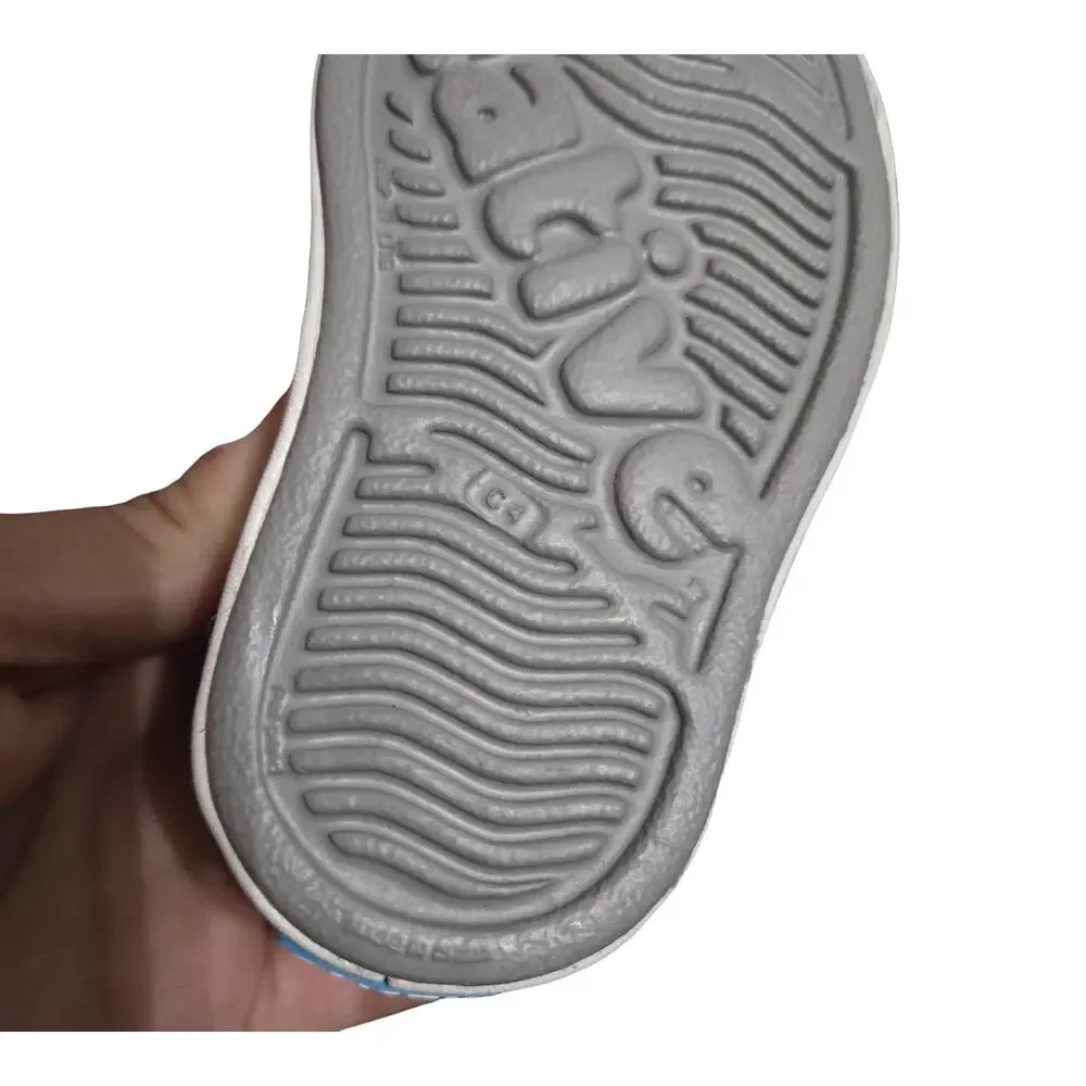 Native Jefferson Gray Slip-On Shoes Size:‎ 4